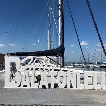 Bl Lakeview With Pool * Balatonlelle