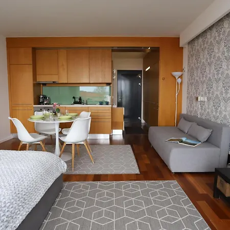 Apartament Bl Lakeview With Pool Balatonlelle