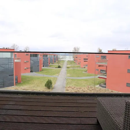 Bl Lakeview With Pool Balatonlelle