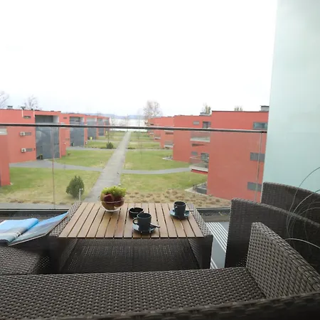 Bl Lakeview With Pool *