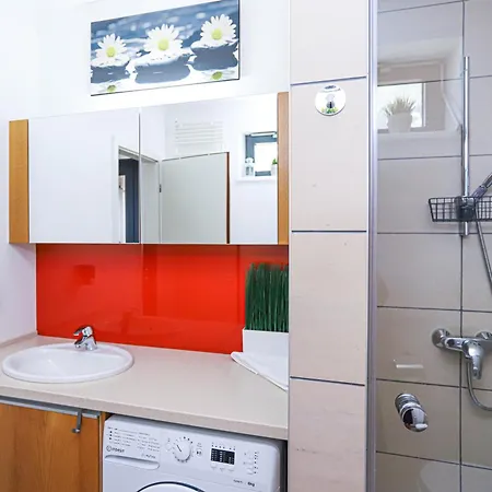 Apartament Bl Lakeview With Pool